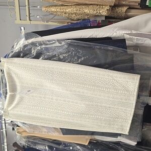 Stretch pencil skirt